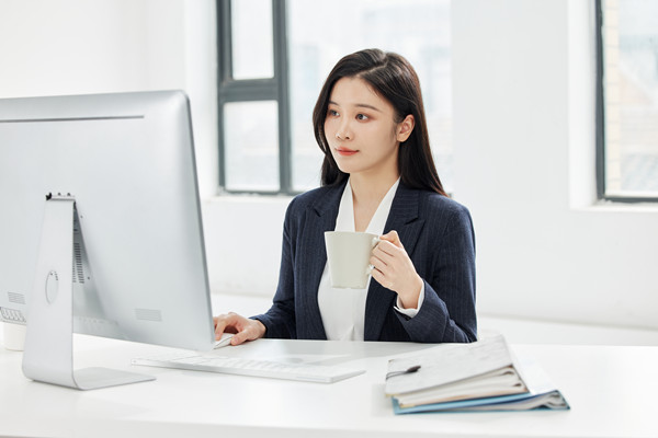 高管薪酬激勵：吸引和留住人才，推動企業(yè)持續(xù)發(fā)展