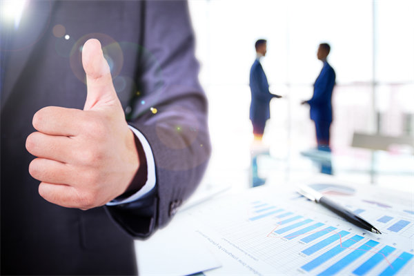 企業(yè)文化在企業(yè)管理中扮演何種角色，如何塑造？