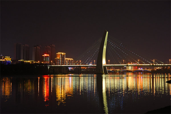 贛州企業(yè)面臨市場(chǎng)挑戰(zhàn)，管理咨詢有何應(yīng)對(duì)策略？