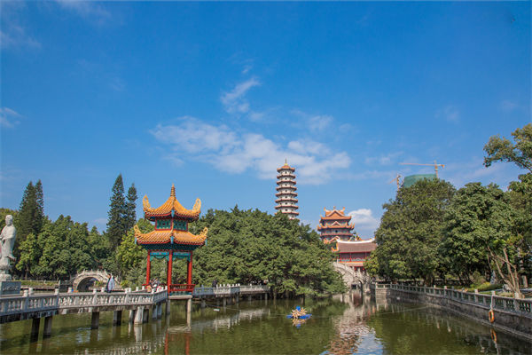 福州人力資源咨詢公司如何優(yōu)化企業(yè)人才結(jié)構(gòu)？