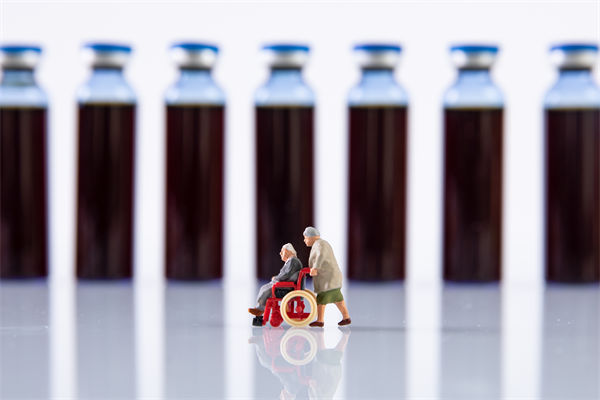 為啥有些老人沉迷購買保健品？對品牌營銷有何啟示？