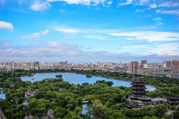 企業(yè)效益下滑，濟(jì)南企業(yè)管理咨詢?nèi)绾尉珳?zhǔn)診斷并逆勢破局？