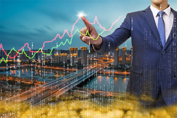 市場(chǎng)瞬息萬(wàn)變，企業(yè)戰(zhàn)略該如何靈活調(diào)整以搶占先機(jī)？