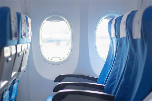 航空公司故意調(diào)低溫度賣(mài)毛毯？企業(yè)有何營(yíng)銷(xiāo)啟示？